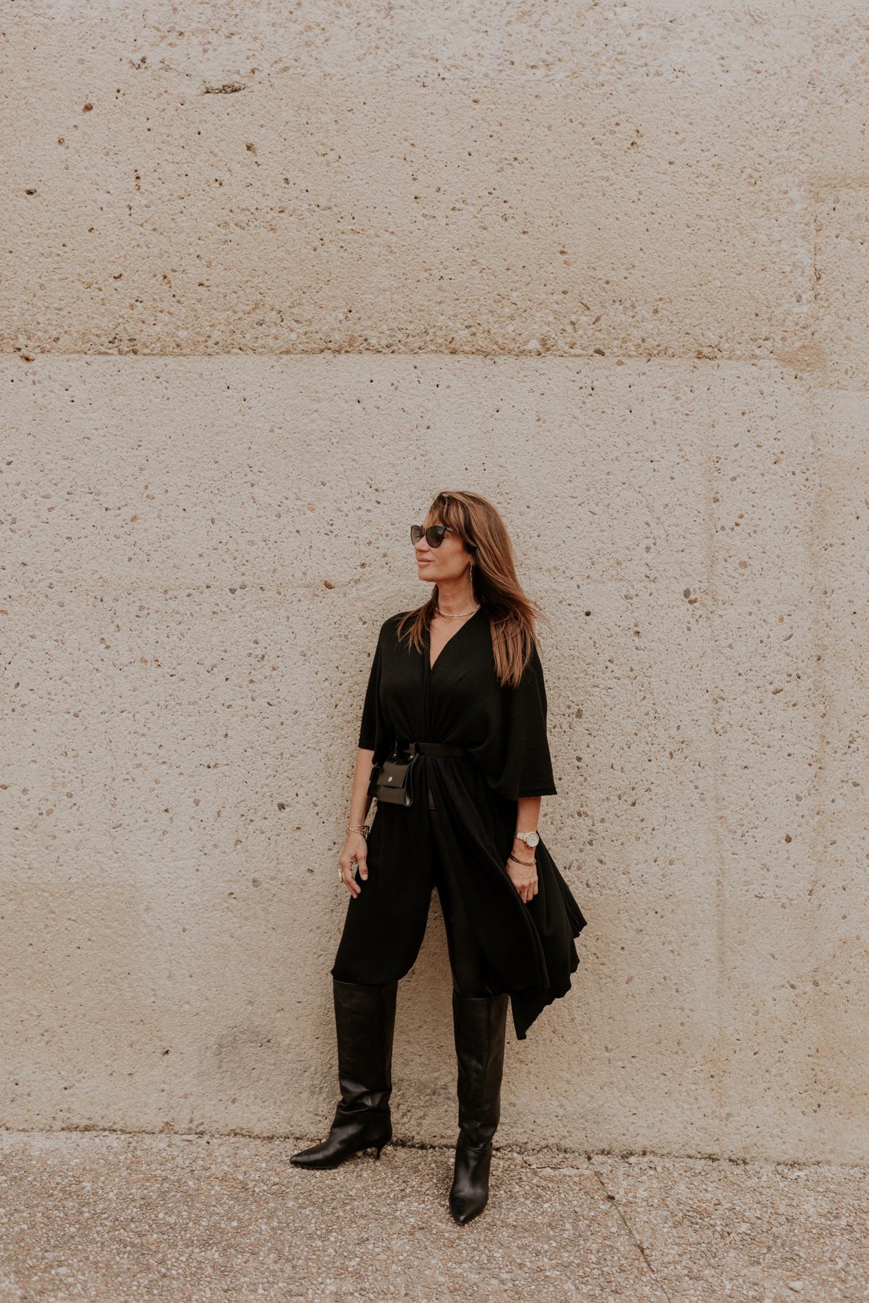 Joy cape Black