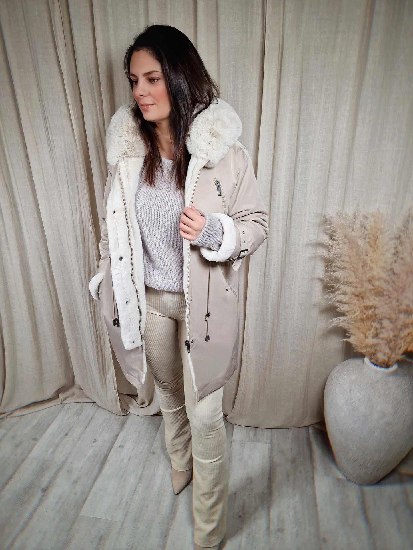 Beige winterjas met kap