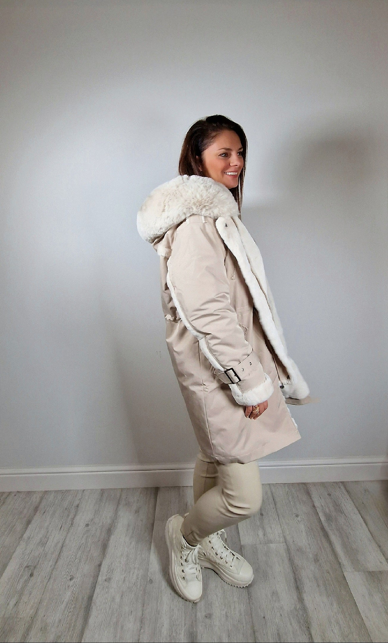 Beige winterjas met kap