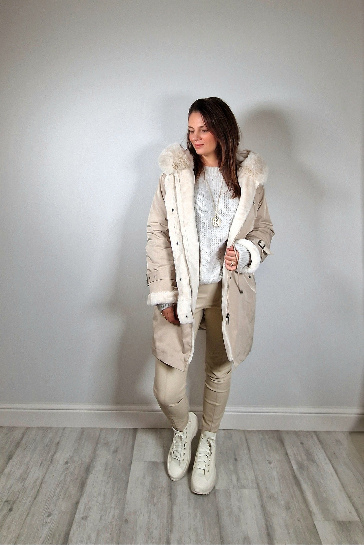 Beige winterjas met kap