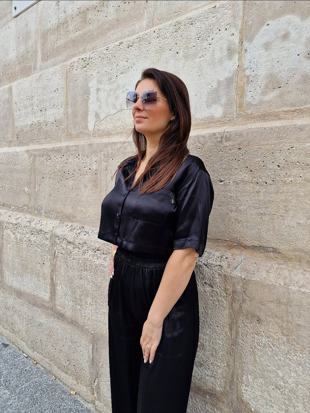 Satin crop top with buttons - Noir