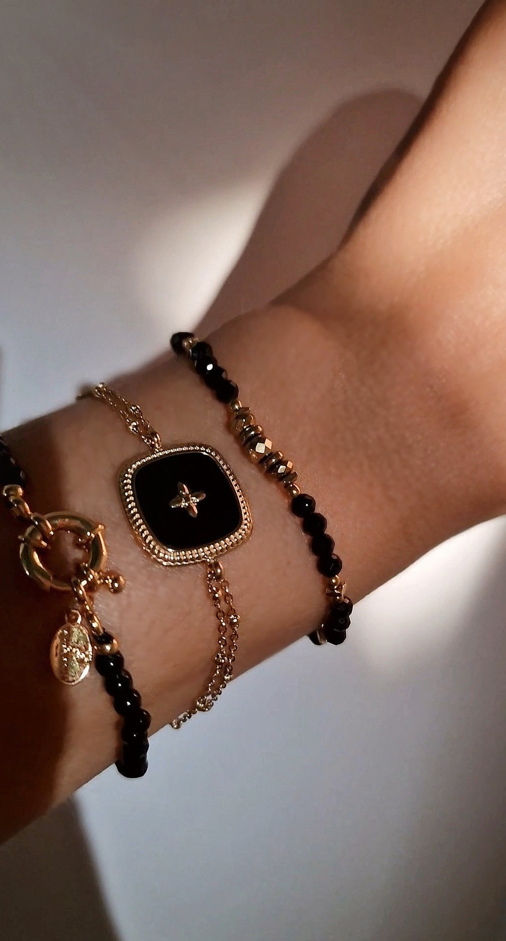 Armband noir