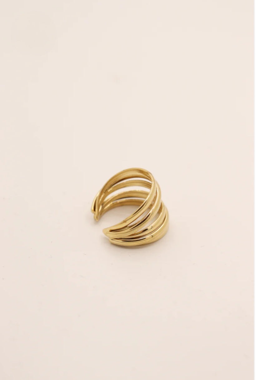 Ring Angie