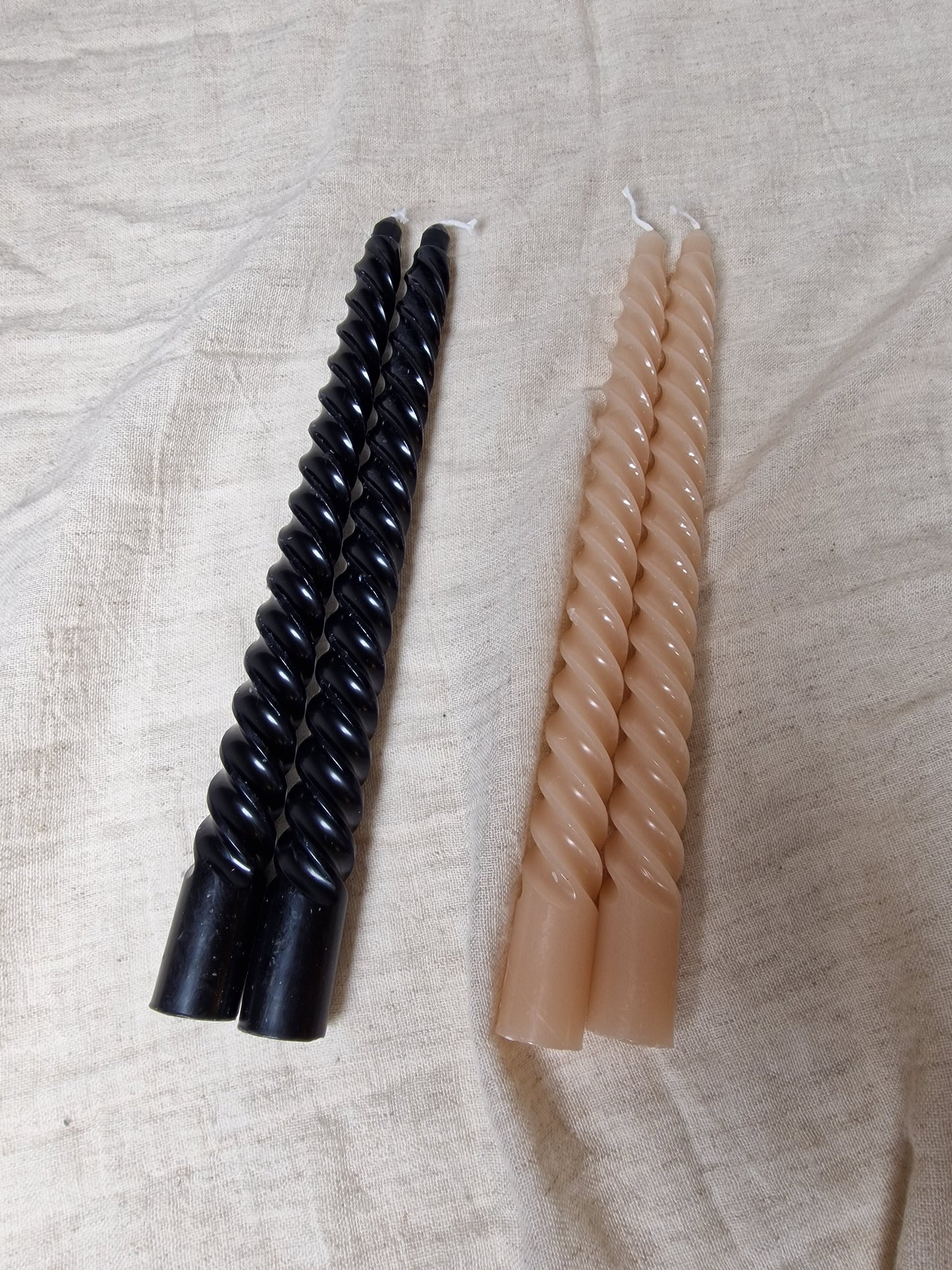 Swirl Candle - Black